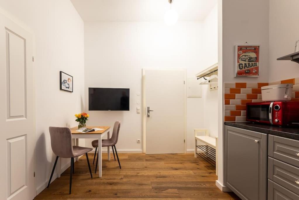 Compact Studio Near Center By Hm Βιέννη Εξωτερικό φωτογραφία